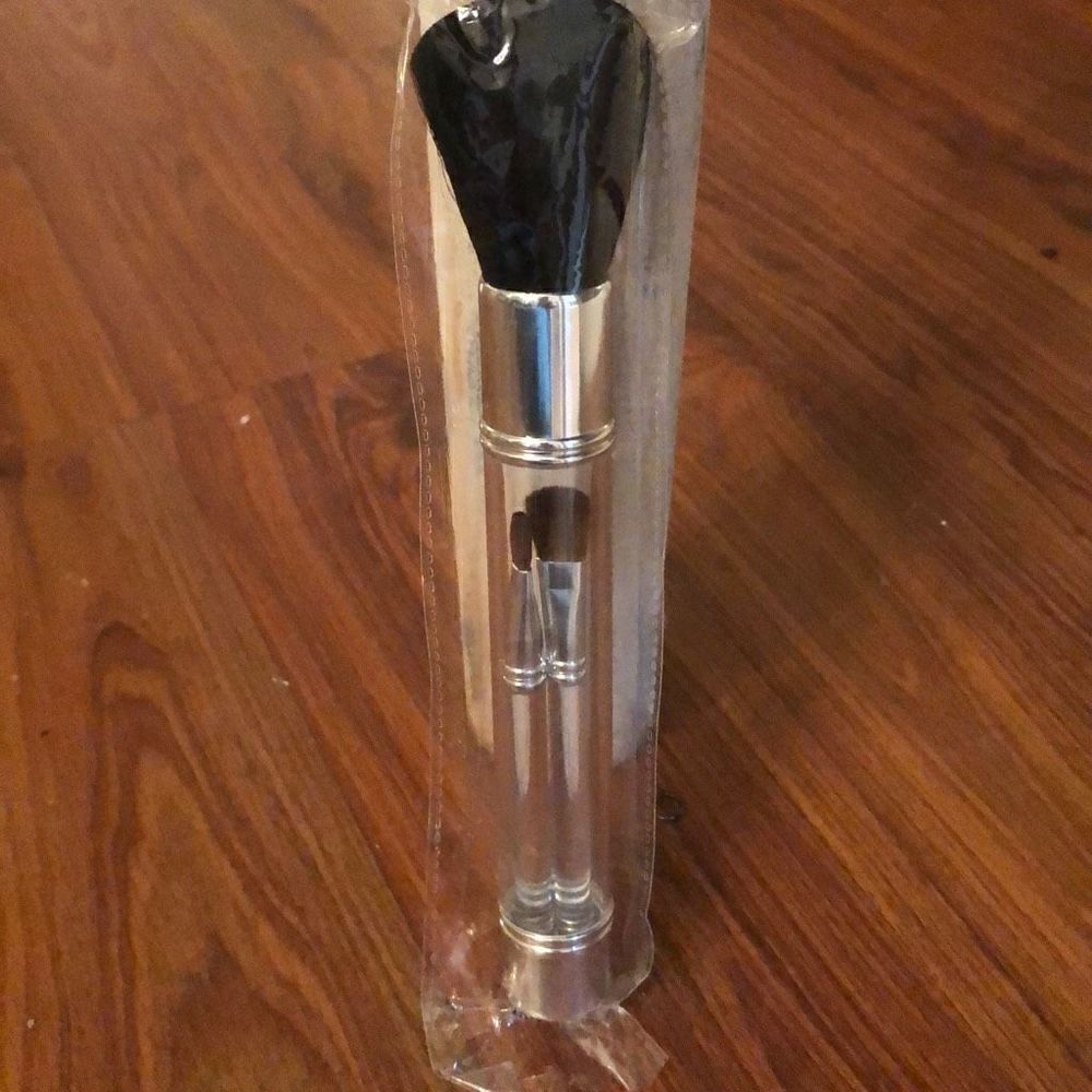 NEW sealed Lancome three piece brush set